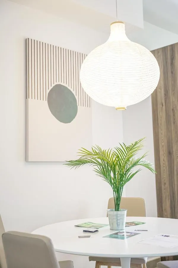 Apartment Moott Homes Suites Casa De Los Leones Apto 2 Almeria