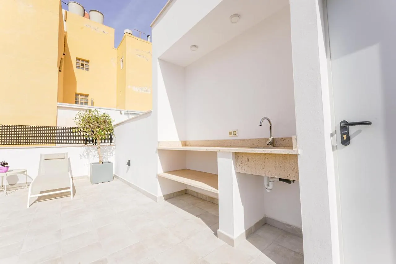 Apartment Moott Homes Suites Casa De Los Leones Apto 2 Almeria Spain